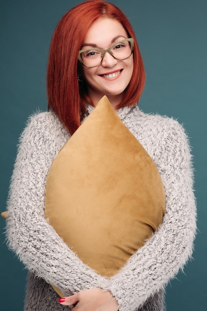 Client fericit cu broderie